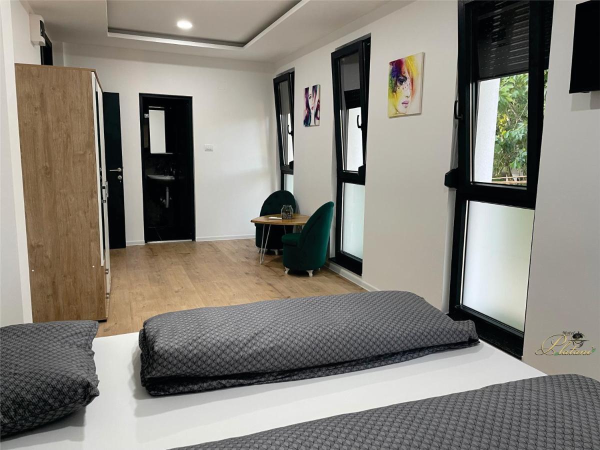 Motel Platani Kotor Varos מראה חיצוני תמונה